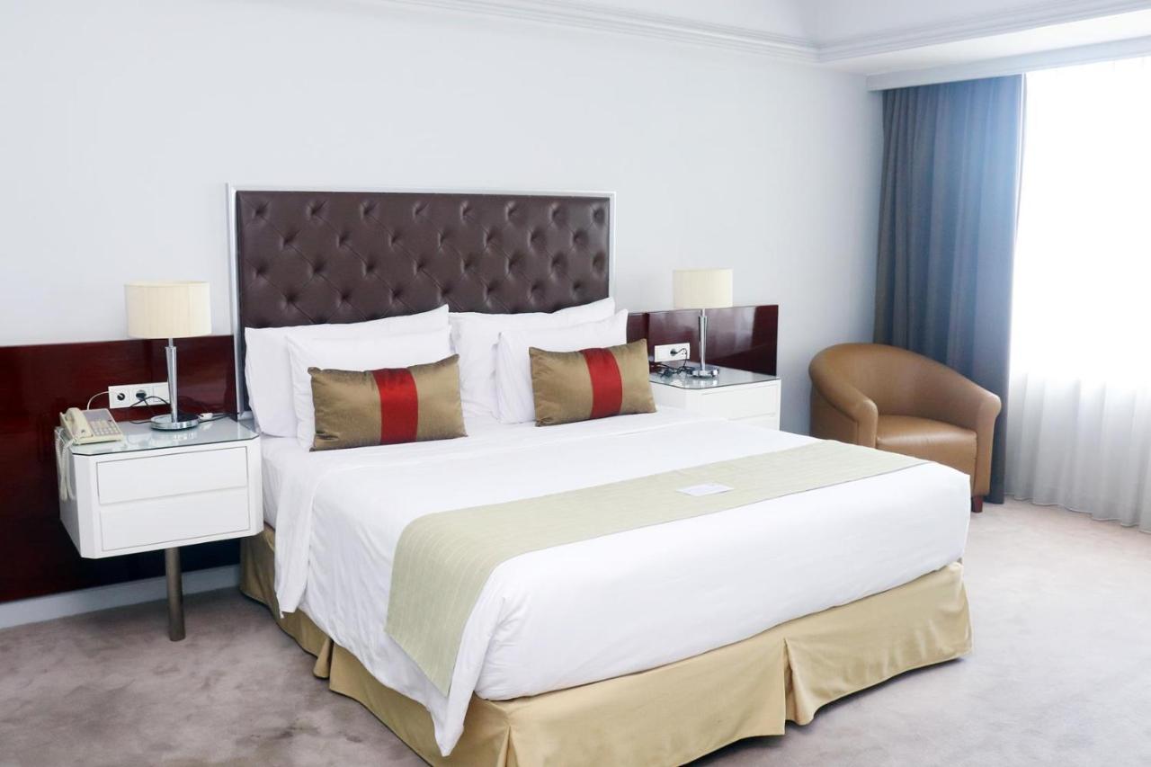 Two-Bedroom Suite Non-Smoking,1017787420:JPEG