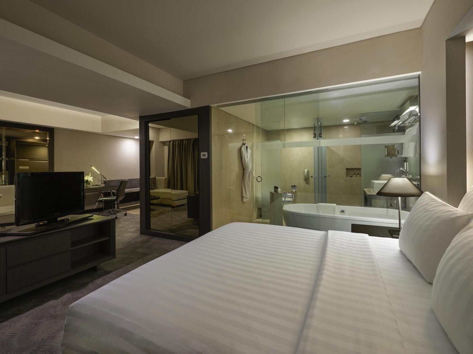 Deluxe King Room,1771764921:JPEG